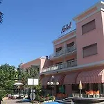 Hotel Royal 3*