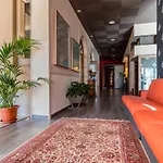 Royal Hotel 3*