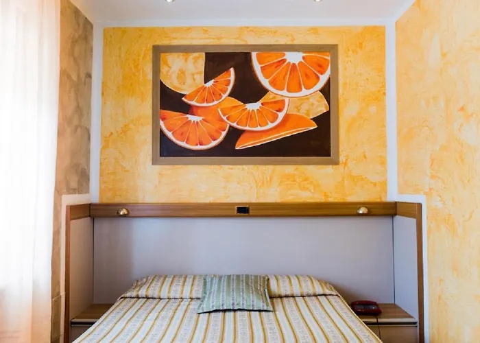 Royal 3* Viverone